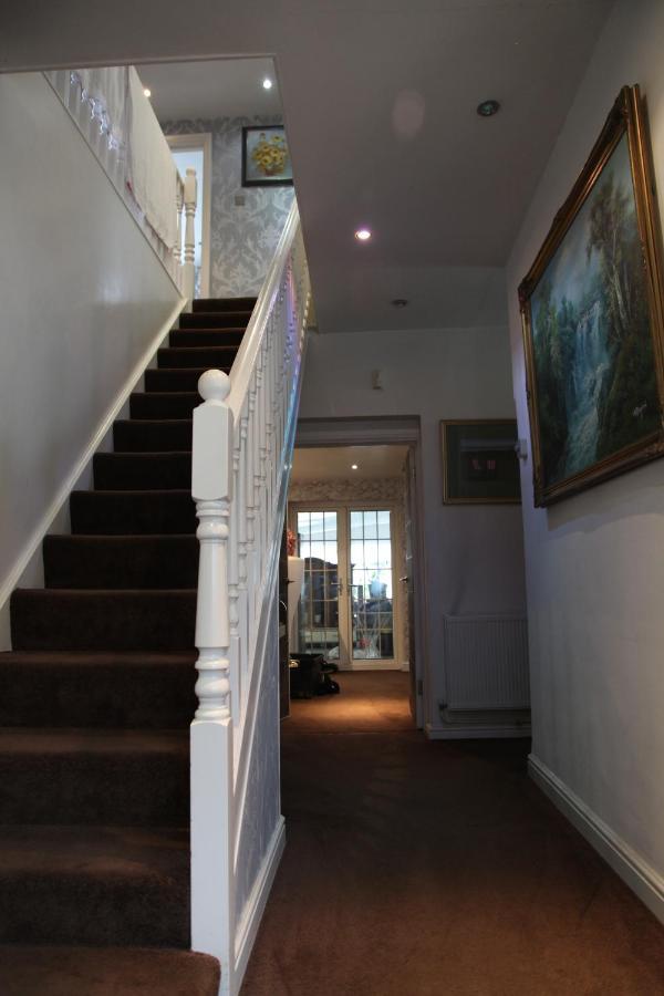 The Caduceus- Residence Chertsey Extérieur photo