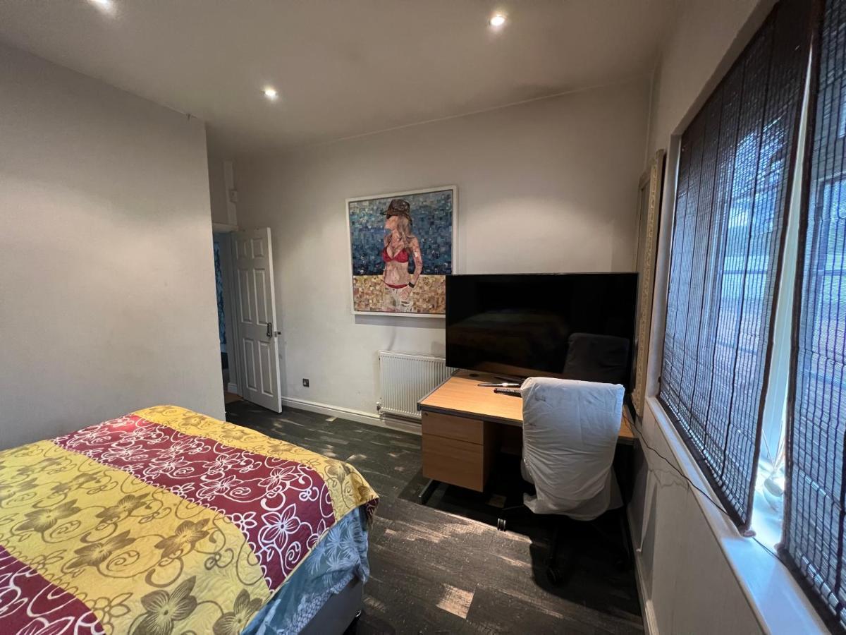 The Caduceus- Residence Chertsey Extérieur photo